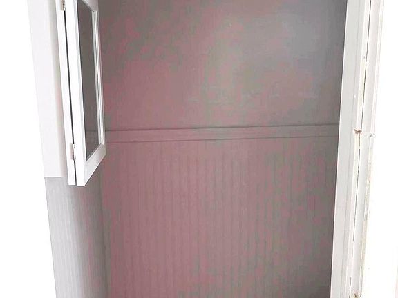 4th image of 412 N Simpson St