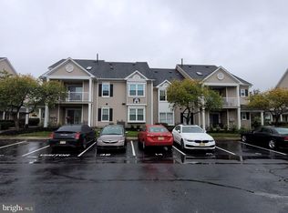 805A Saxony Dr, Mount Laurel, NJ 08054