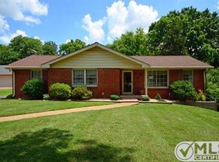 125 S Graycroft Ave, Madison, TN 37115