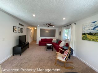 2113 Fox Mdws, Manhattan, KS 66503