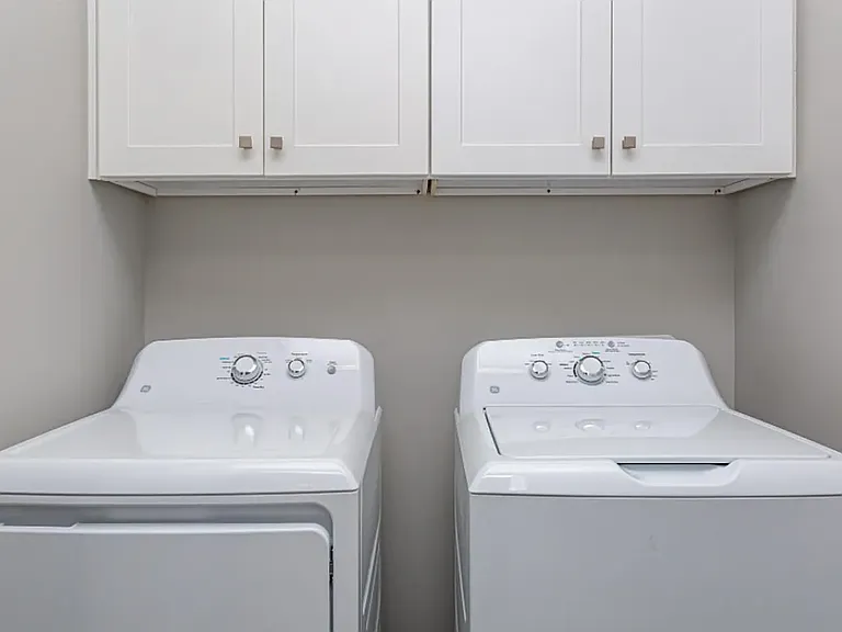Spacious laundry machines space!
