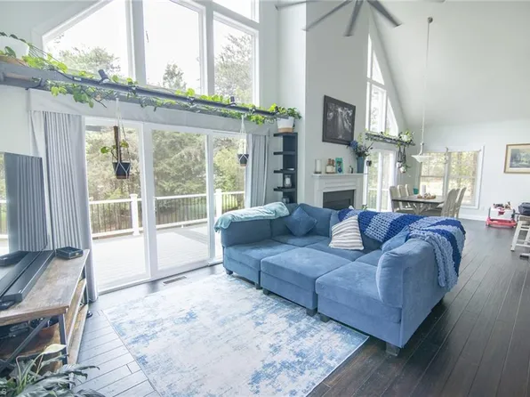 5367 Darwood Estate Ln, Winston Salem, NC 27106