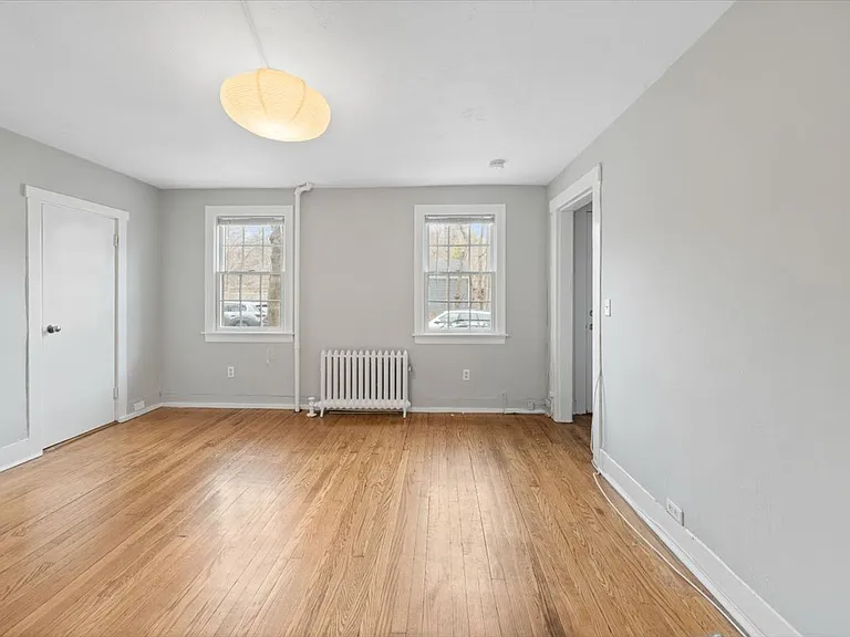 9 N Dearman St — Photo 4
