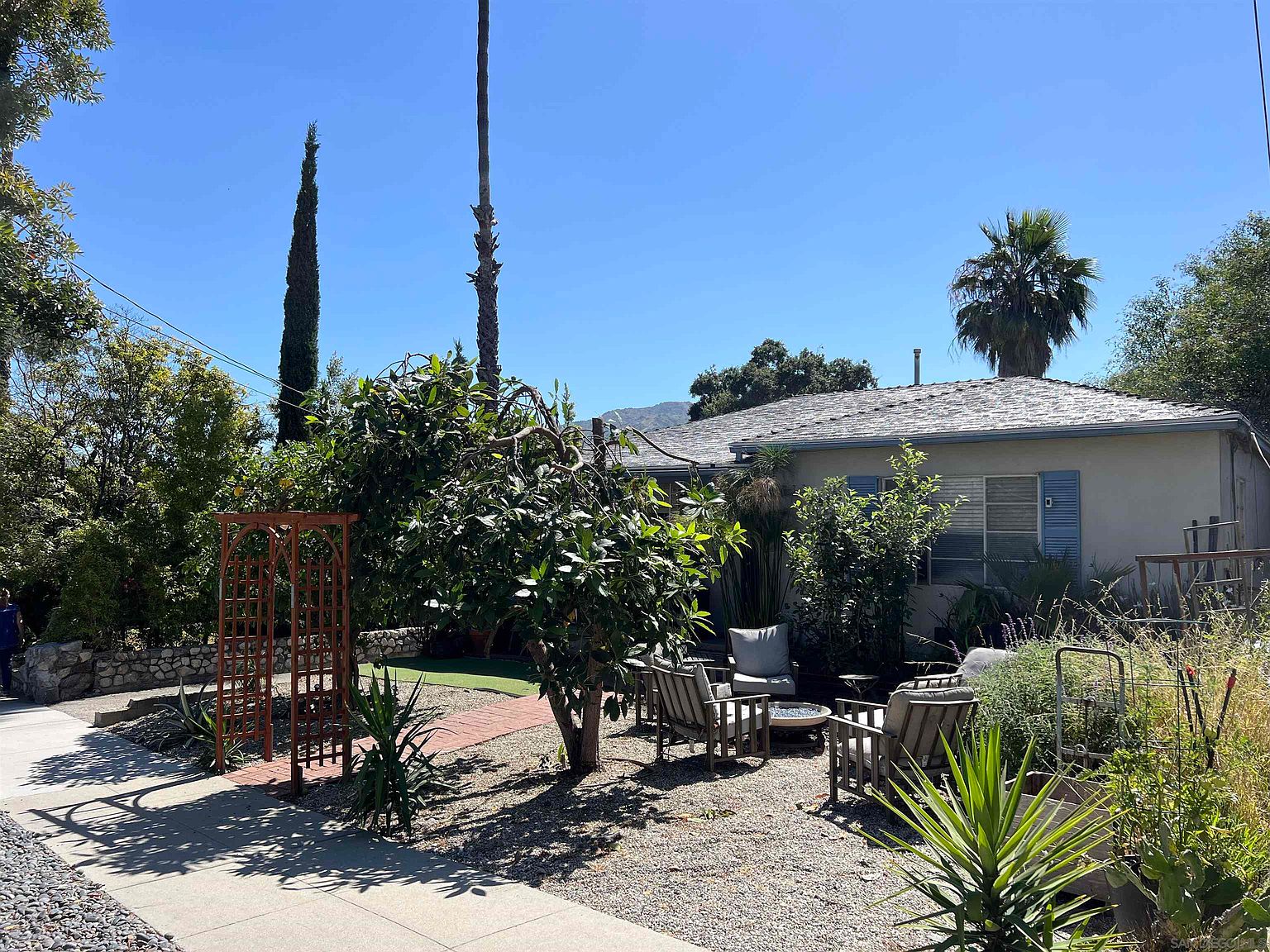 3933 Orangedale Ave, Montrose, CA 91020 Zillow