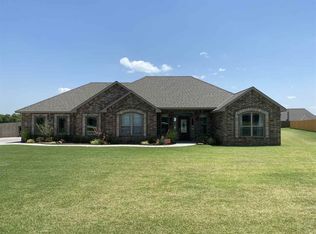 1115 Mount Pinchot Ave, Lawton, OK 73507