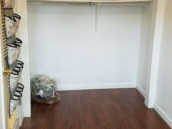 5th image of 119 Deborah St #B