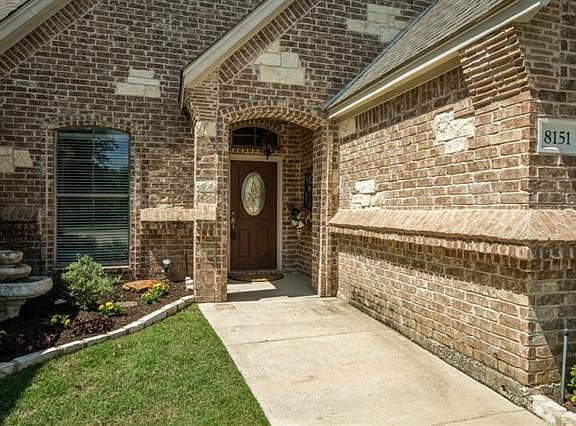 4th image of 8151 Westwind Ct