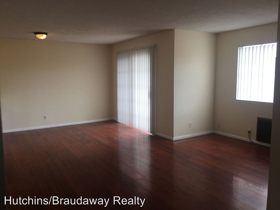 1st image of 148 4th Ave APT 7