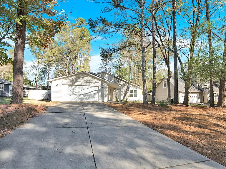 6920 Stillmeadow Dr — Photo 17
