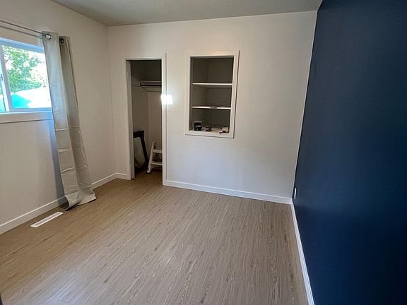 4th image of 773 Elphinstone St