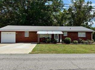 1907 Diedrich Dr, Flatwoods, KY 41139