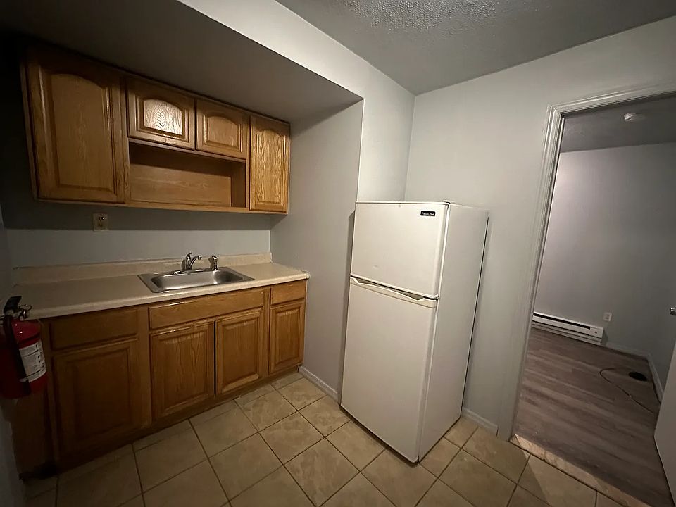 1st image of 103 Belmont Ave #C