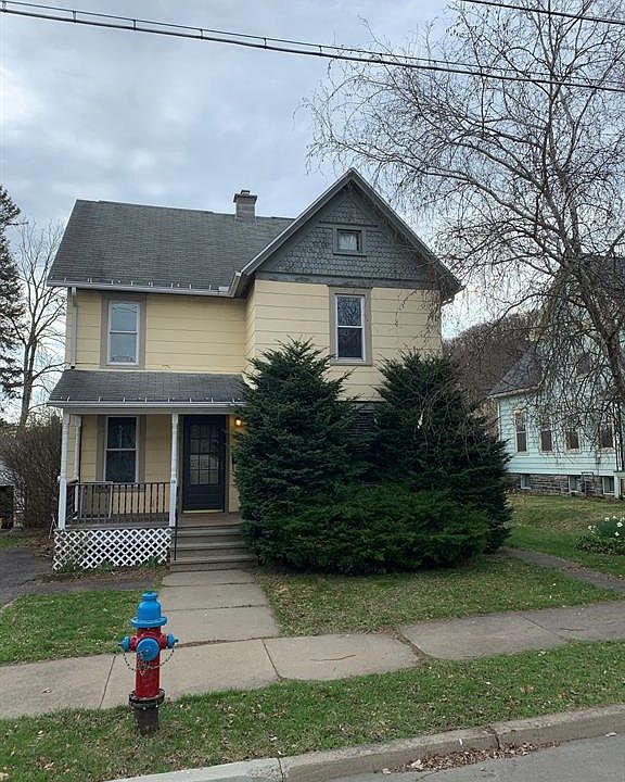 1st image of 13 Birch St