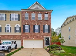 6894 Boothe Ln, Haymarket, VA 20169