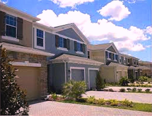1st image of 2529 River Landing Dr