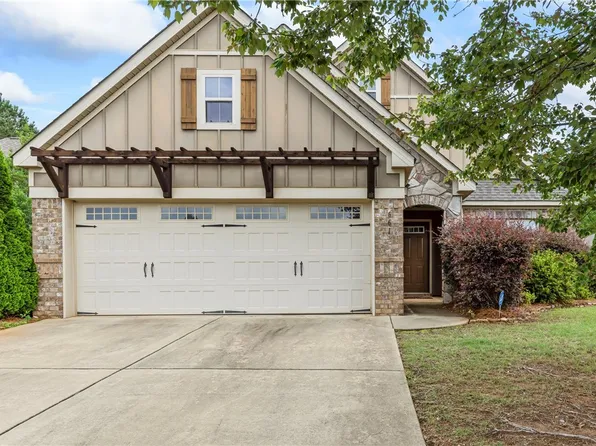 661 Deer Run Rd, Auburn, AL 36832