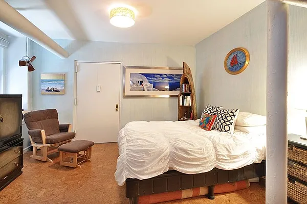 Sold by Corcoran | media 36