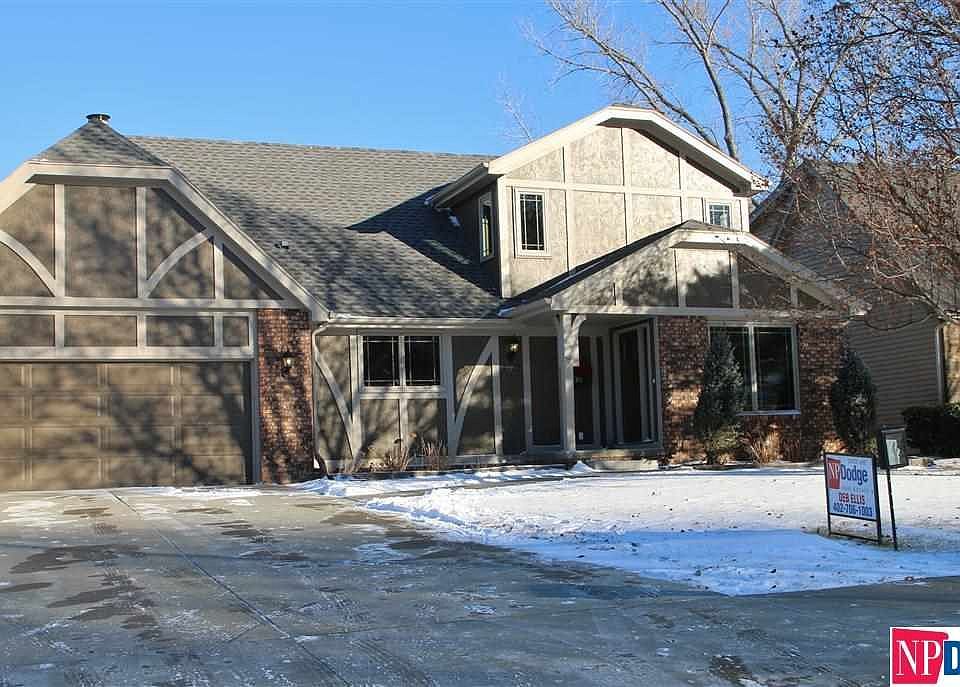 1st image of 4927 N 112th St