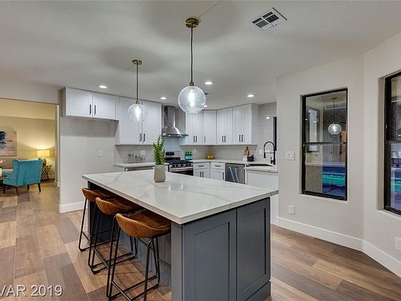 5th image of 2720 Eagle Springs Ct