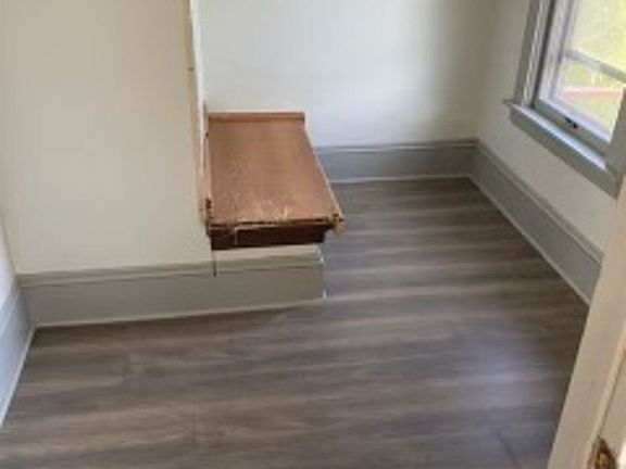 2nd image of 3415 W Vine St