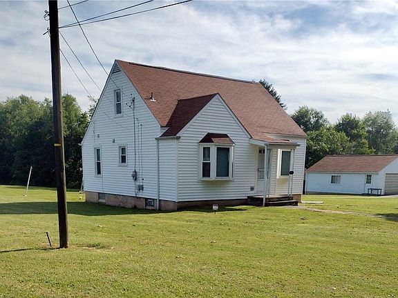 2nd image of 6213 Tuscarawas Rd
