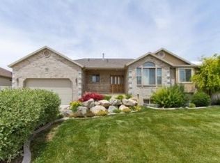 362 W 1875 N, North Ogden, UT 84414