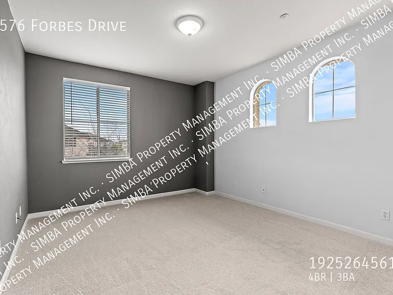 5576 Forbes Dr — Photo 30