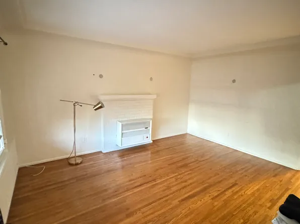 1222 1/2 S Saltair Ave, Los Angeles, CA 90025