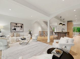 19 Davenport Ave, Greenwich, CT 06830