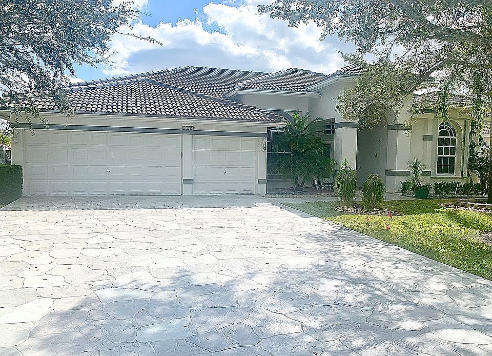 1st image of 1388 NW 103rd Ln