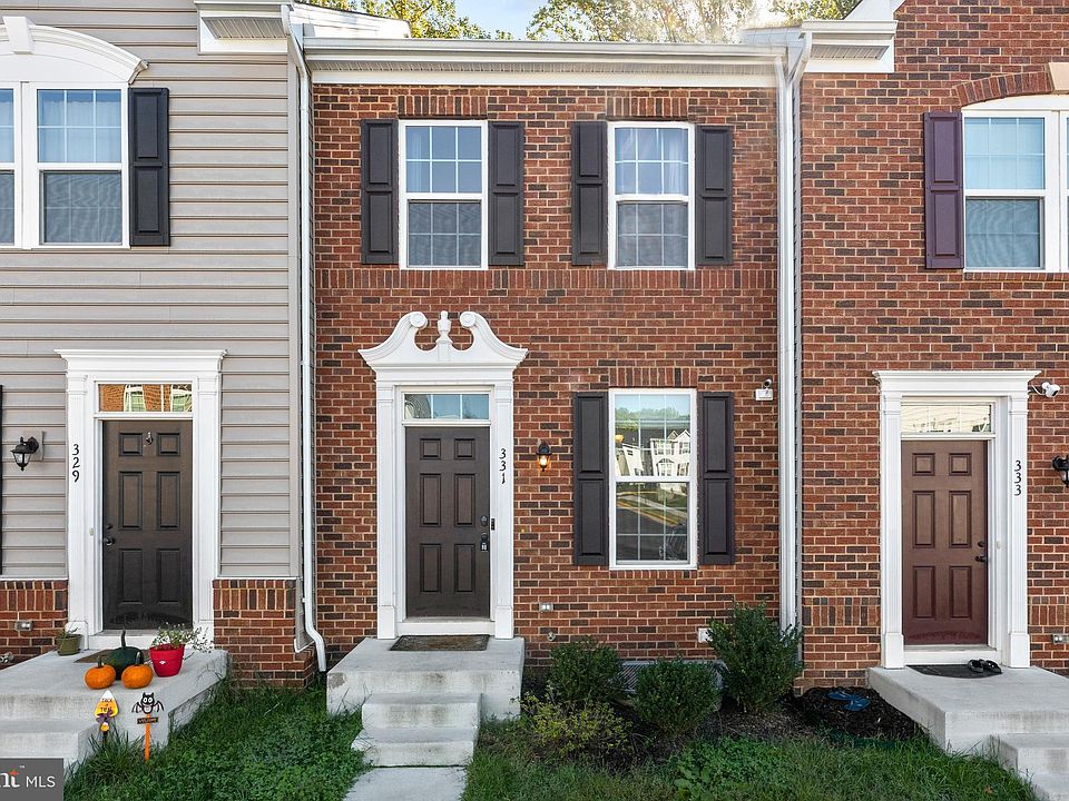 1st image of 331 Rolling Valley Dr