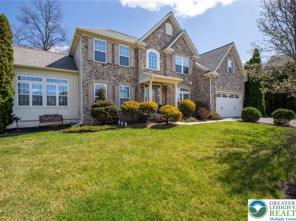 222 Lower Way Rd, Easton, PA 18045