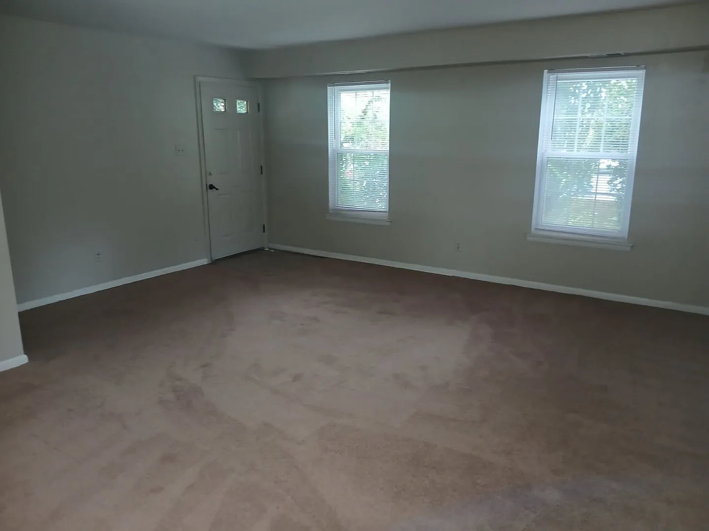 2br Morgandale Condo Avail. Immed!! — Photo 4