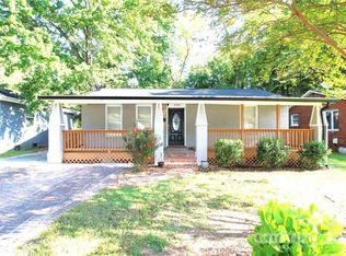 1705 Finchley Dr, Charlotte, NC 28215