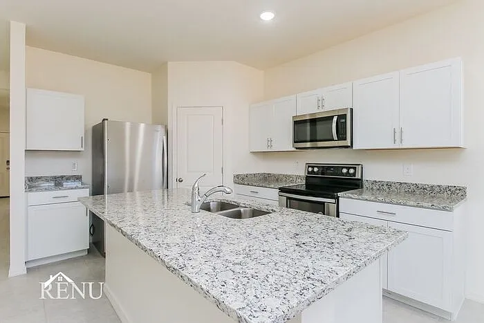 35396 W San Capistrano Ave — Photo 3