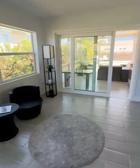 400 Capri Blvd — Photo 20