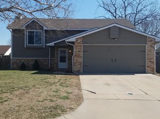 2020 N Shefford St, Wichita, KS 67212