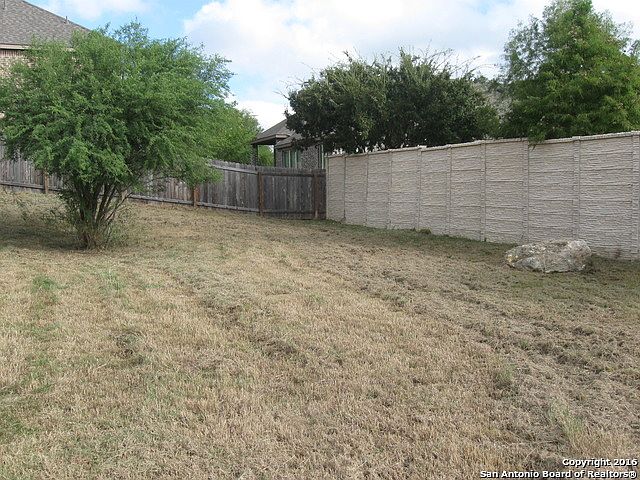2nd image of 2714 Royalwood