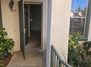 10884 Sabre Hill Dr UNIT 307, San Diego, CA 92128