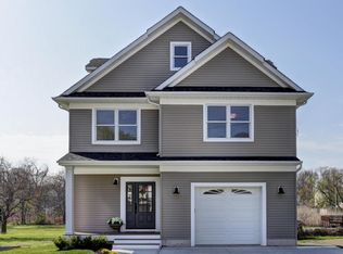 7 Bowne Ave, Atlantic Highlands, NJ 07716