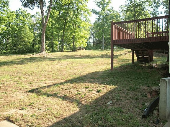 5th image of 50 Holly Hill Dr