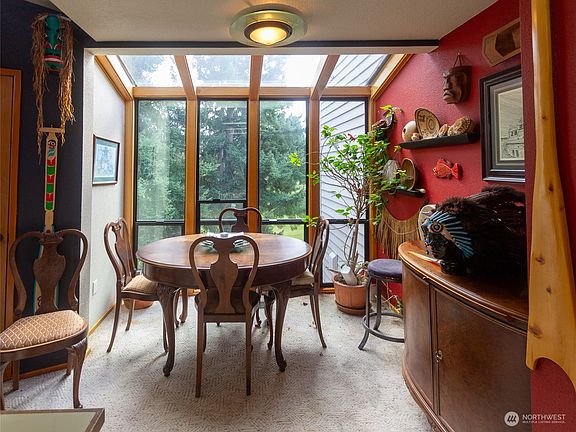 5th image of 2321 S Cedar Street #111