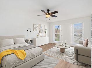 1637 Irvine Ave APT D, Costa Mesa, CA 92627