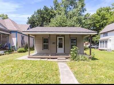 726 S Oak St, Ottawa, KS, 66067