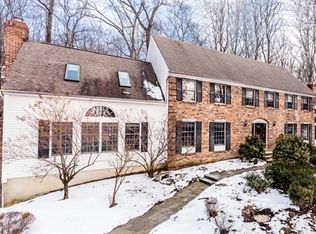 2 Indian Run Rd, Long Valley, NJ 07853