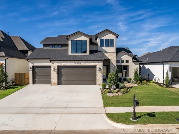 12630 S Granite Ave E, Bixby, OK 74008