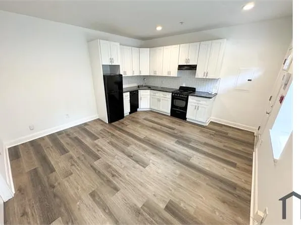 4732 Longshore Ave Floor 2, Philadelphia, PA 19135