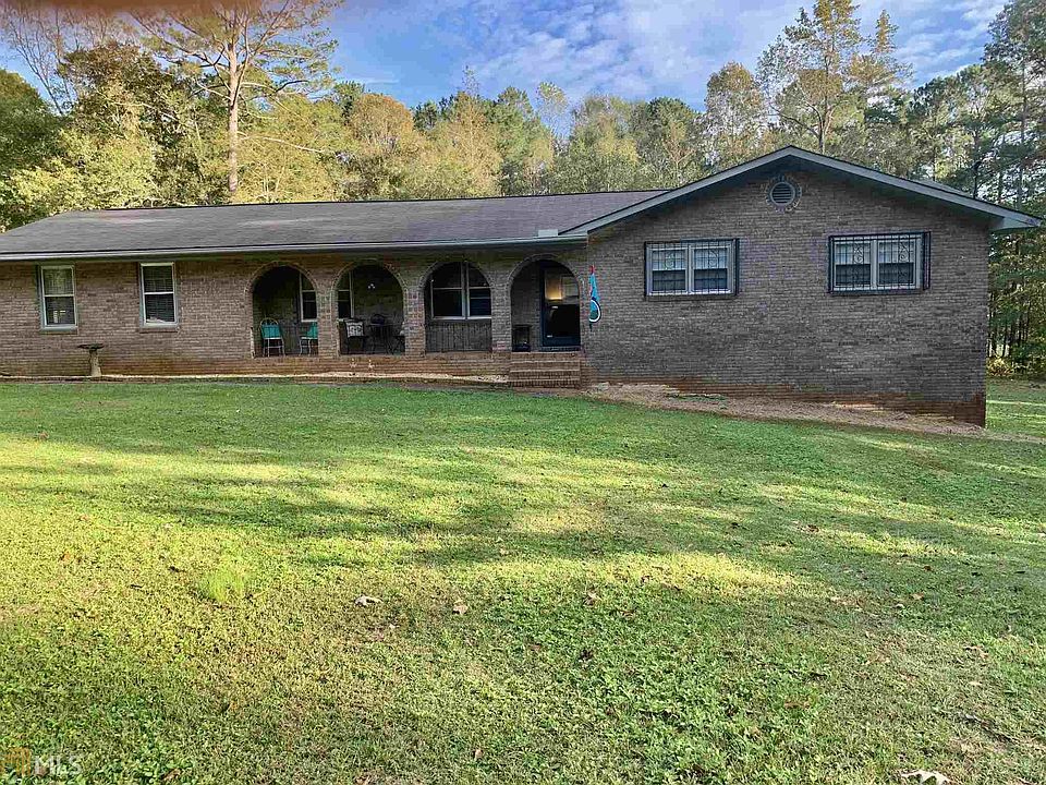 1st image of 220 220/216 Needlecrest Dr