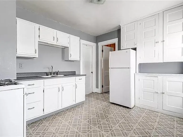 328 Tennyson Ave #2 — Photo 7