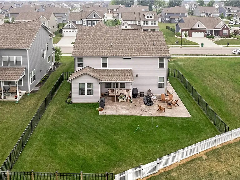 16492 Wilsons Farm Dr — Photo 37